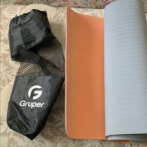 Gruper Yoga Mat with Carrying Bag